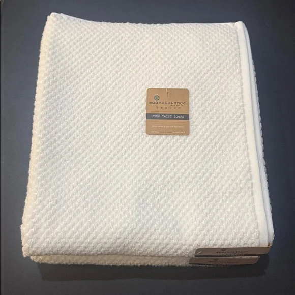 8pc Ecoexistence Bamboo Zero Twist Loops Bath Towel Set - White